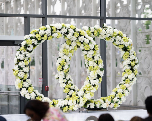 Circle Arch (with Flowers)